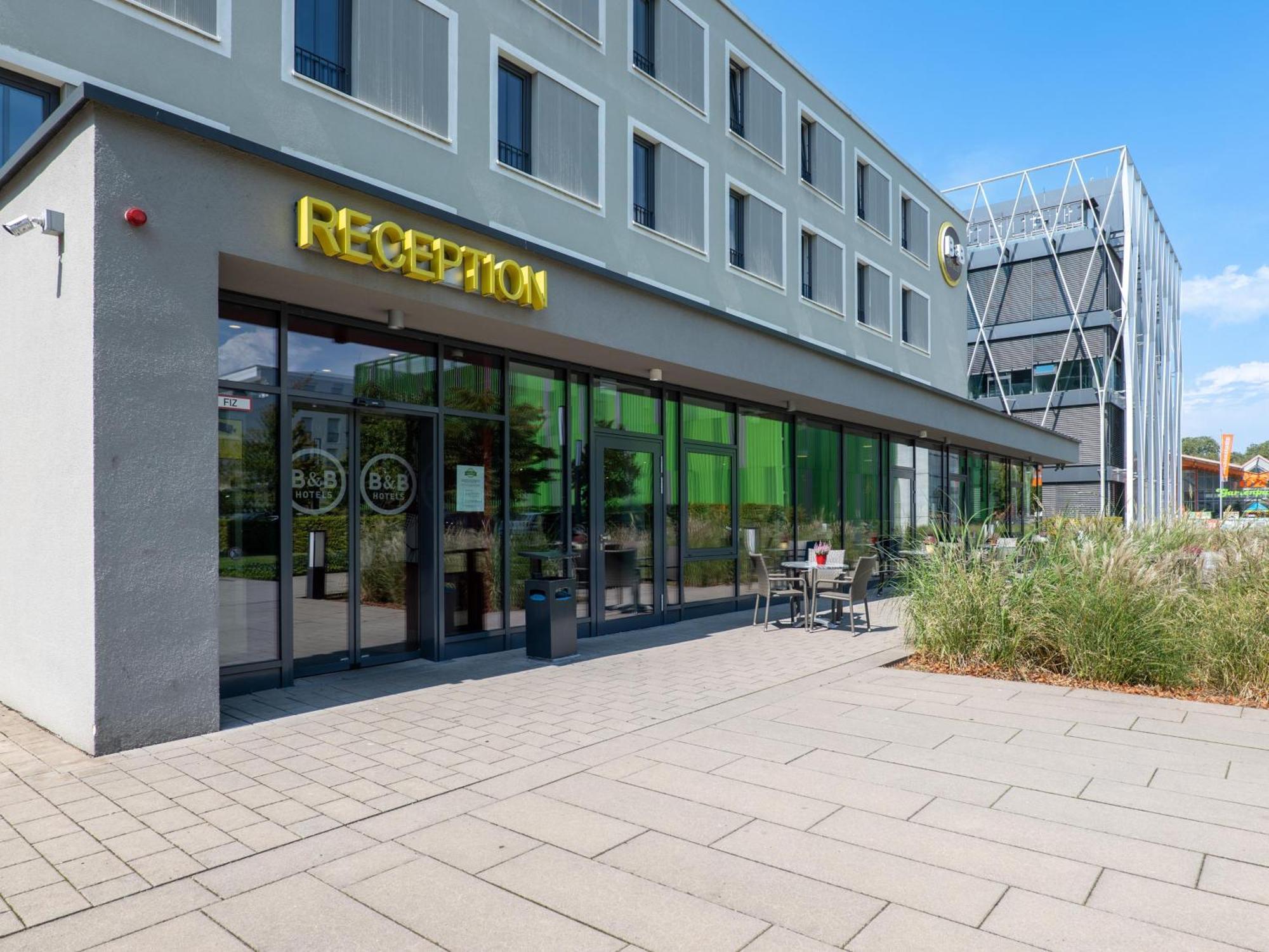 B&B Hotel Offenburg-City Exterior photo